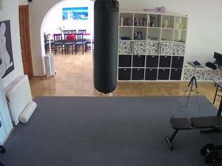 voyeurcam-julmodels-living-5