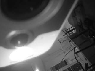 voyeurcam-julmodels-living-5