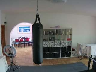 voyeurcam-julmodels-living-5