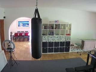 voyeurcam-julmodels-living-5