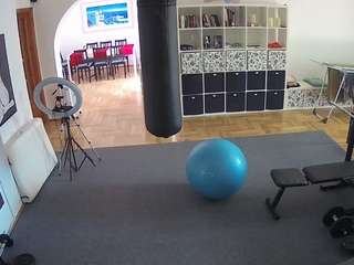 voyeurcam-julmodels-living-5
