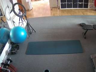 voyeurcam-julmodels-living-5