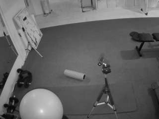 voyeurcam-julmodels-living-5