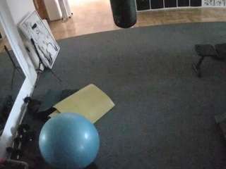 voyeurcam-julmodels-living-5