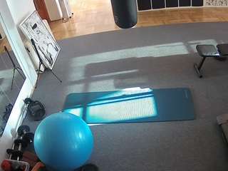 voyeurcam-julmodels-living-5