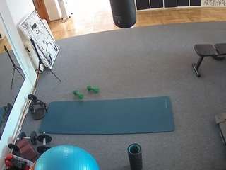 voyeurcam-julmodels-living-5