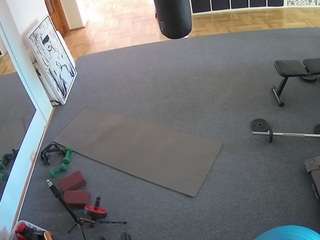 voyeurcam-julmodels-living-5