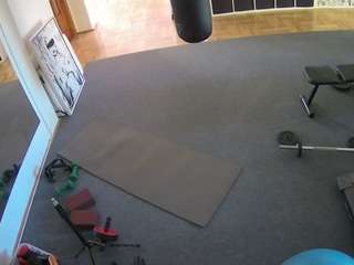 voyeurcam-julmodels-living-5