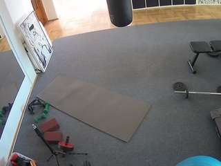 voyeurcam-julmodels-living-5