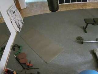 voyeurcam-julmodels-living-5