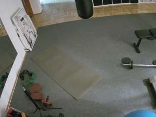 voyeurcam-julmodels-living-5