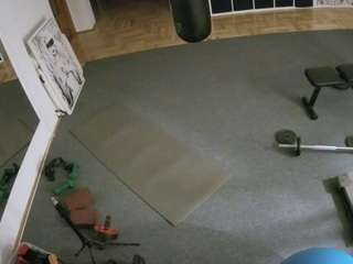 voyeurcam-julmodels-living-5