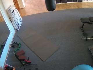 voyeurcam-julmodels-living-5