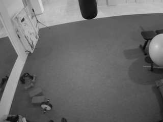 voyeurcam-julmodels-living-5 camsoda