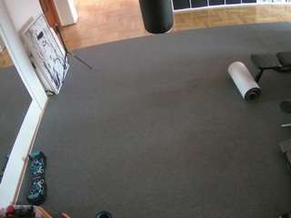 voyeurcam-julmodels-living-5
