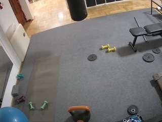 voyeurcam-julmodels-living-5