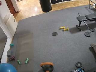 voyeurcam-julmodels-living-5