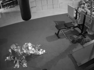 voyeurcam-julmodels-living-5