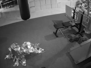 voyeurcam-julmodels-living-5