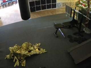 voyeurcam-julmodels-living-5