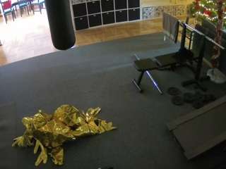 voyeurcam-julmodels-living-5