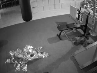 voyeurcam-julmodels-living-5