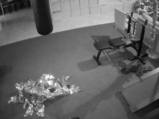 voyeurcam-julmodels-living-5