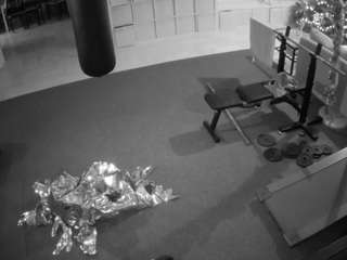 voyeurcam-julmodels-living-5