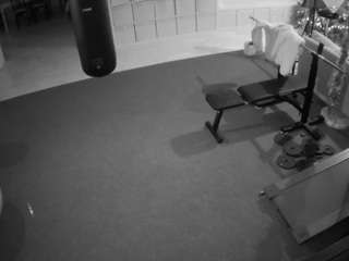 voyeurcam-julmodels-living-5