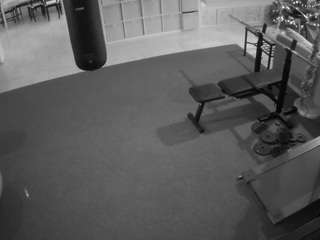 voyeurcam-julmodels-living-5