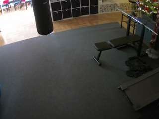 voyeurcam-julmodels-living-5