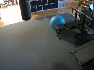 voyeurcam-julmodels-living-5