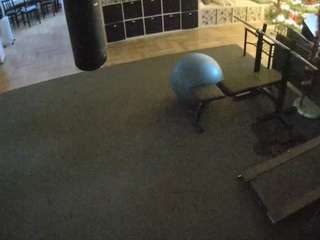 voyeurcam-julmodels-living-5