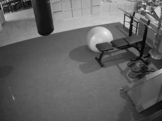 voyeurcam-julmodels-living-5