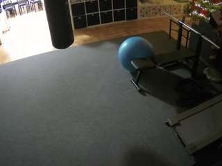 voyeurcam-julmodels-living-5