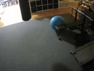 voyeurcam-julmodels-living-5