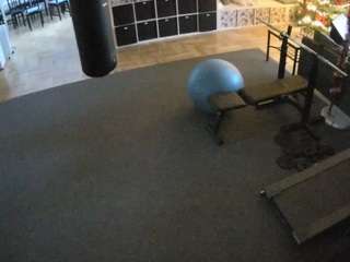 voyeurcam-julmodels-living-5