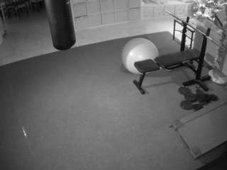 voyeurcam-julmodels-living-5