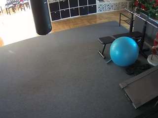 voyeurcam-julmodels-living-5