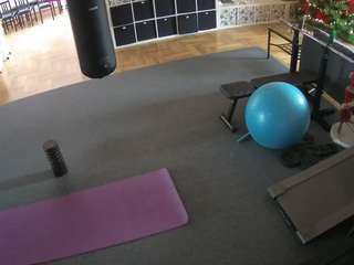 voyeurcam-julmodels-living-5