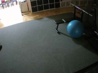 voyeurcam-julmodels-living-5