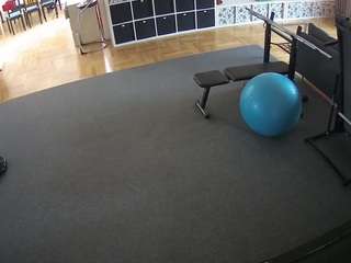 voyeurcam-julmodels-living-5