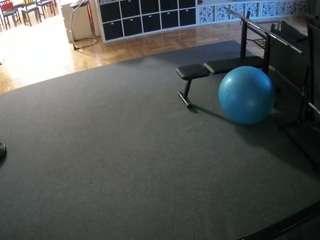 voyeurcam-julmodels-living-5