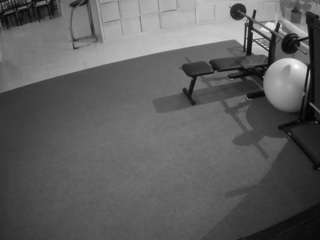 voyeurcam-julmodels-living-5