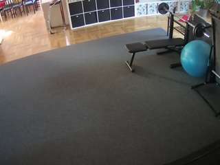 voyeurcam-julmodels-living-5