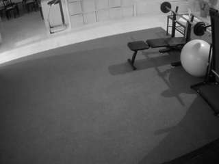 voyeurcam-julmodels-living-5