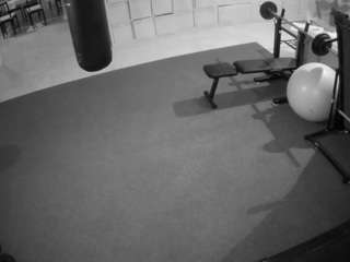 voyeurcam-julmodels-living-5