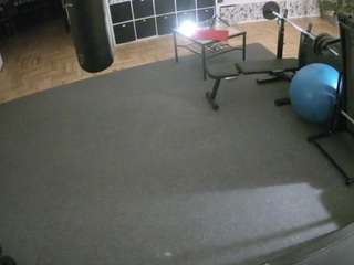 voyeurcam-julmodels-living-5