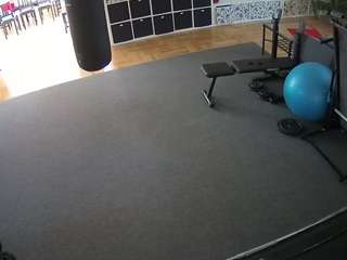 voyeurcam-julmodels-living-5