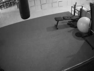 voyeurcam-julmodels-living-5